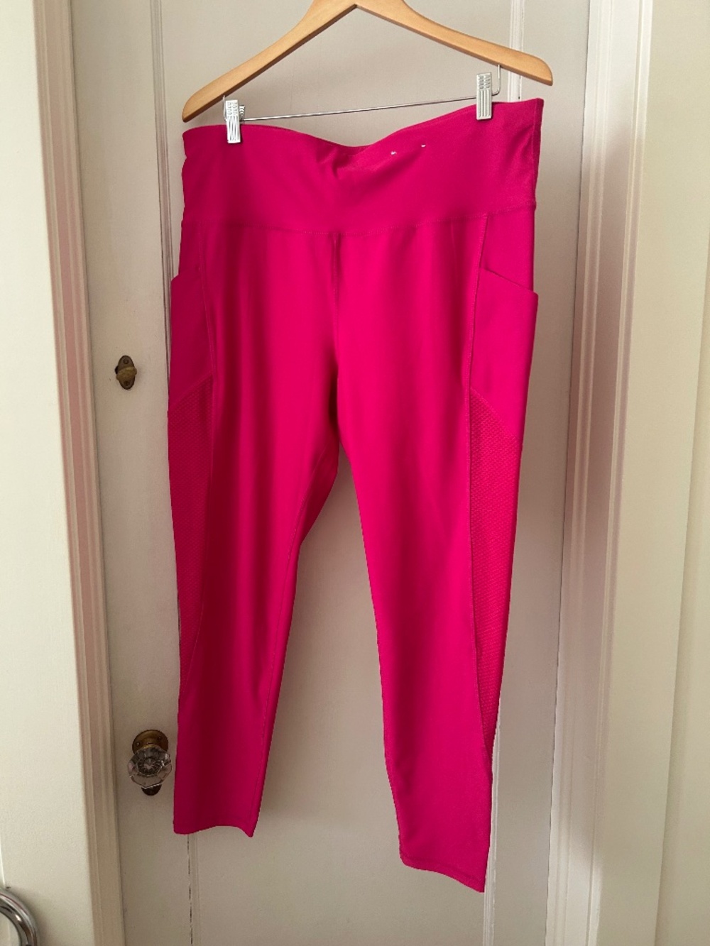 Xersion women’s XXLT ankle legging